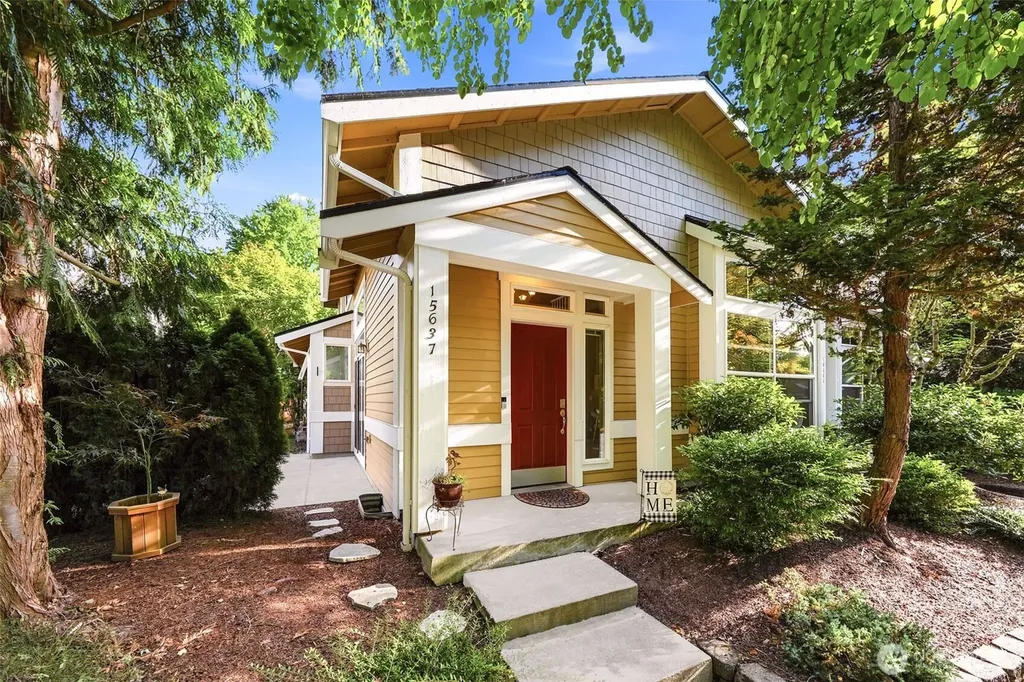15637 NE 92nd Way Redmond WA 98052