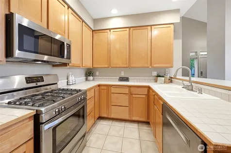 15637 NE 92nd Way Redmond WA 98052
