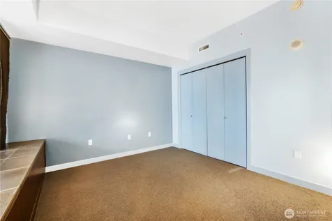 900 Lenora Street Seattle WA 98121