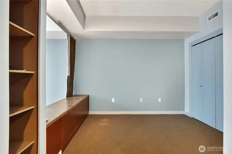 900 Lenora Street Seattle WA 98121