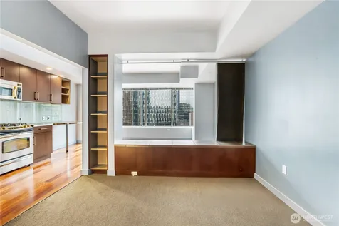 900 Lenora Street Seattle WA 98121