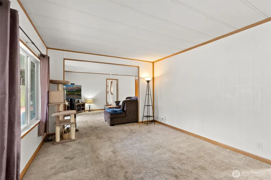 9211 13th Street SE Lake Stevens WA 98258