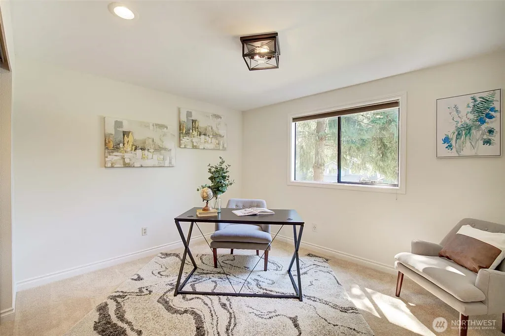 22014 NE 13th Place Sammamish WA 98074