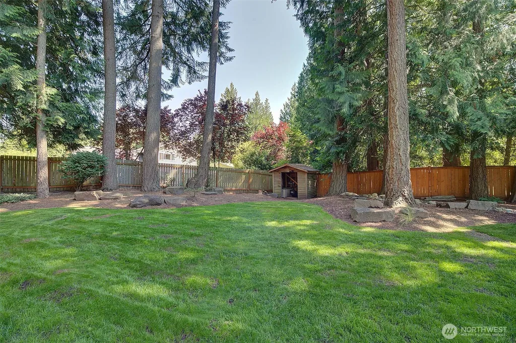 22014 NE 13th Place Sammamish WA 98074