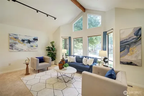 22014 NE 13th Place Sammamish WA 98074