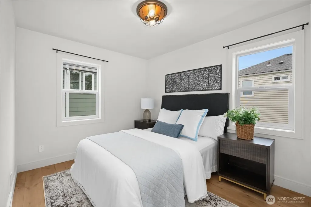 3903 SW Dakota Street Seattle WA 98116
