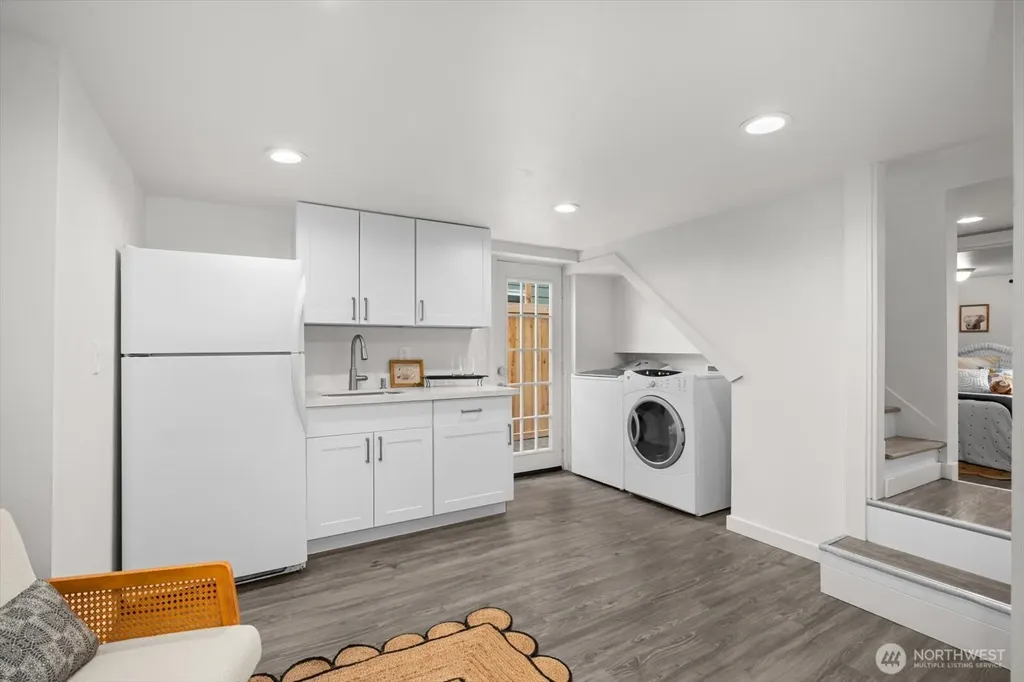 3903 SW Dakota Street Seattle WA 98116