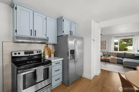 3903 SW Dakota Street Seattle WA 98116