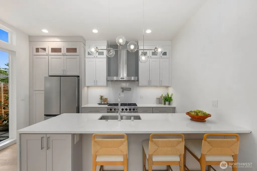 825 NE 105th Street Seattle WA 98125