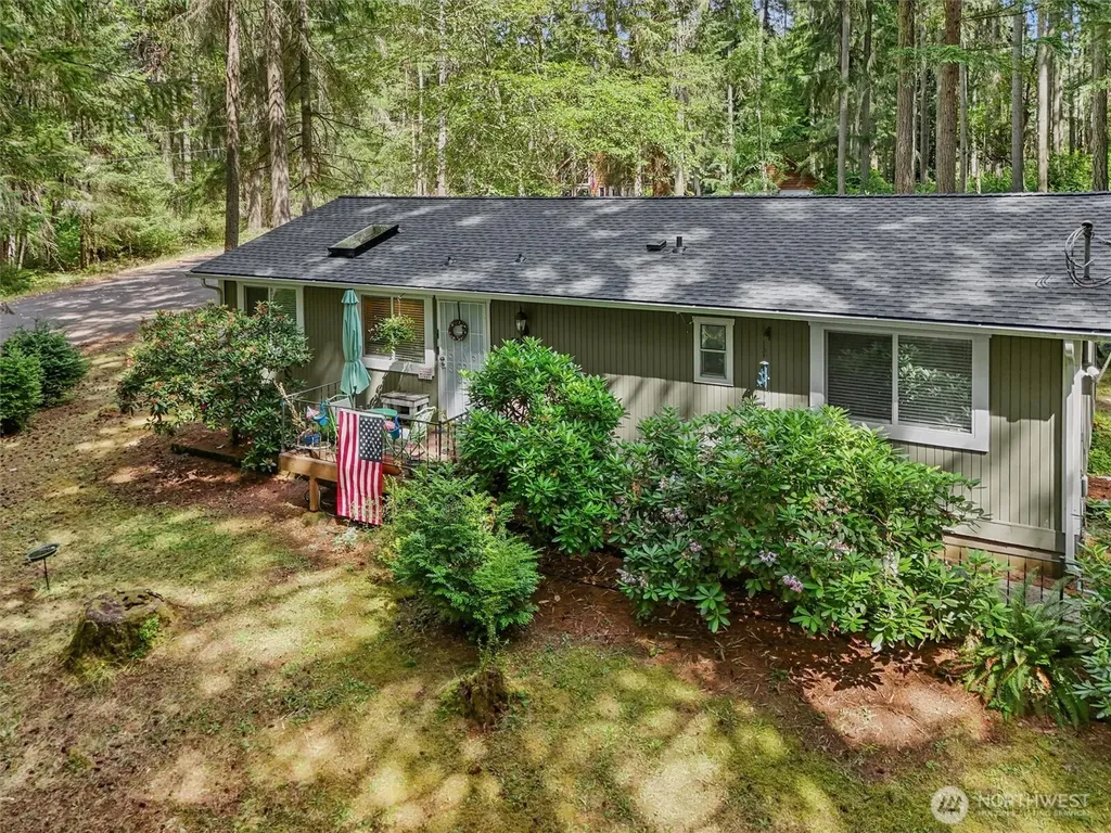 11618 Breaker Way Anderson Island WA 98303