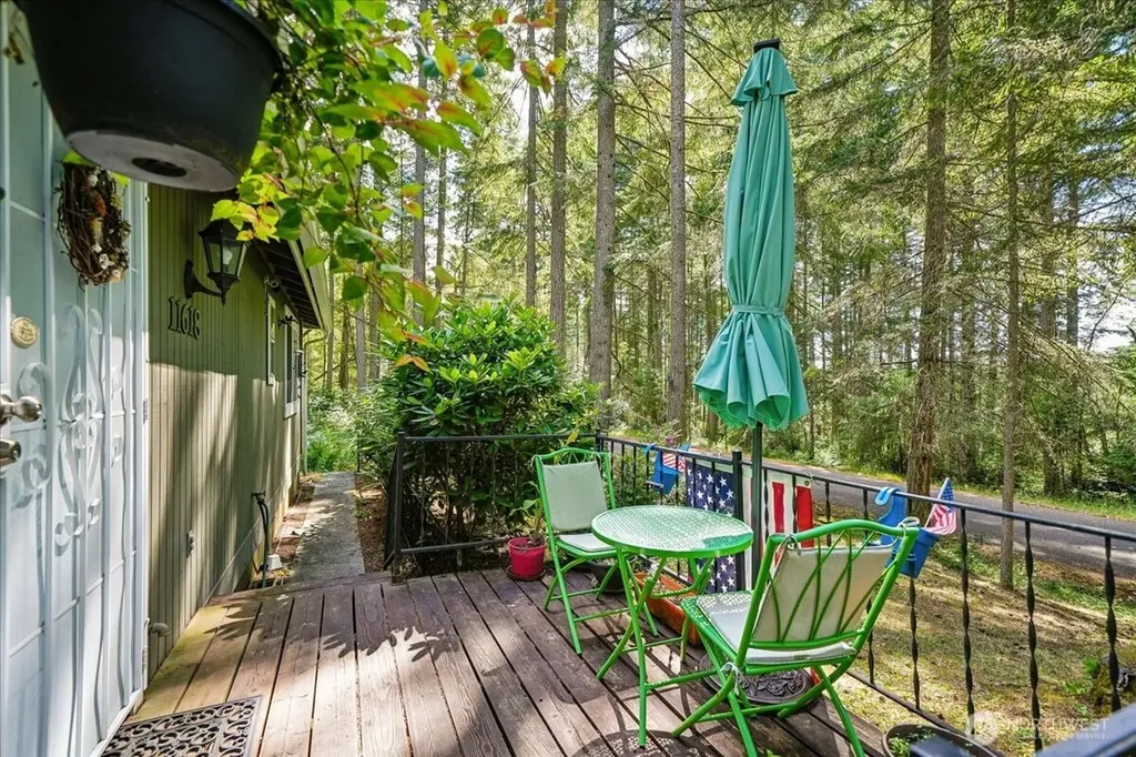 11618 Breaker Way Anderson Island WA 98303