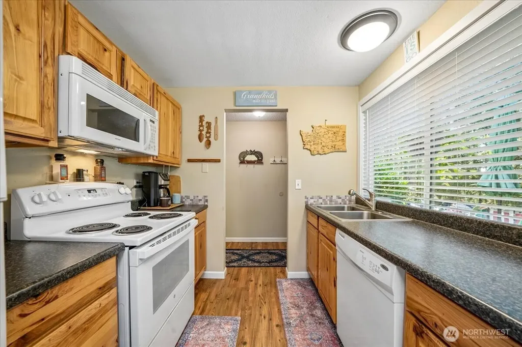 11618 Breaker Way Anderson Island WA 98303