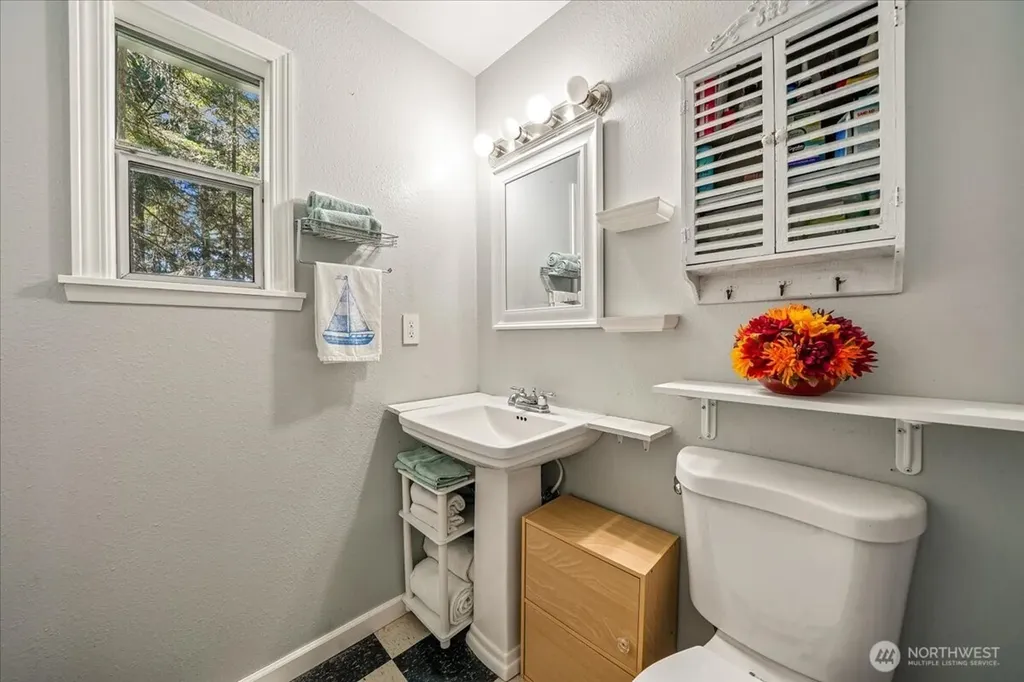 11618 Breaker Way Anderson Island WA 98303