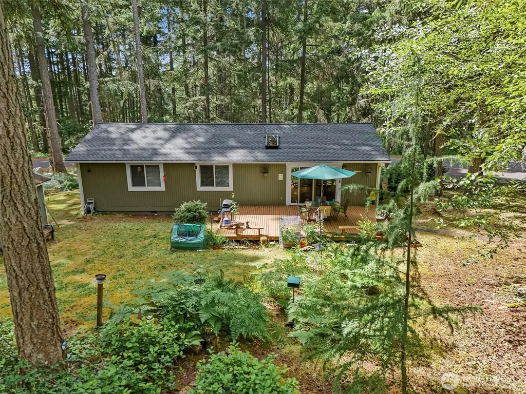 11618 Breaker Way Anderson Island WA 98303