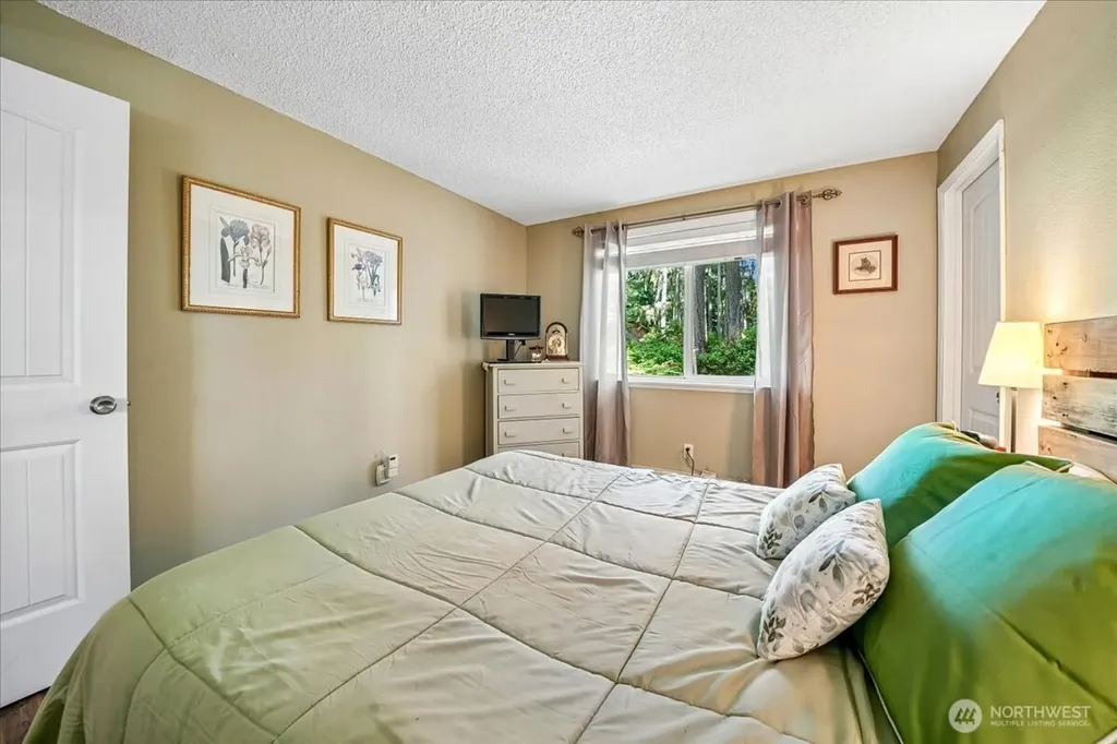 11618 Breaker Way Anderson Island WA 98303