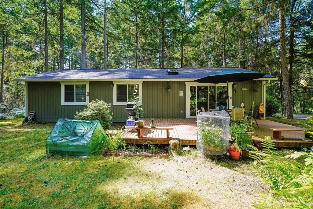 11618 Breaker Way Anderson Island WA 98303
