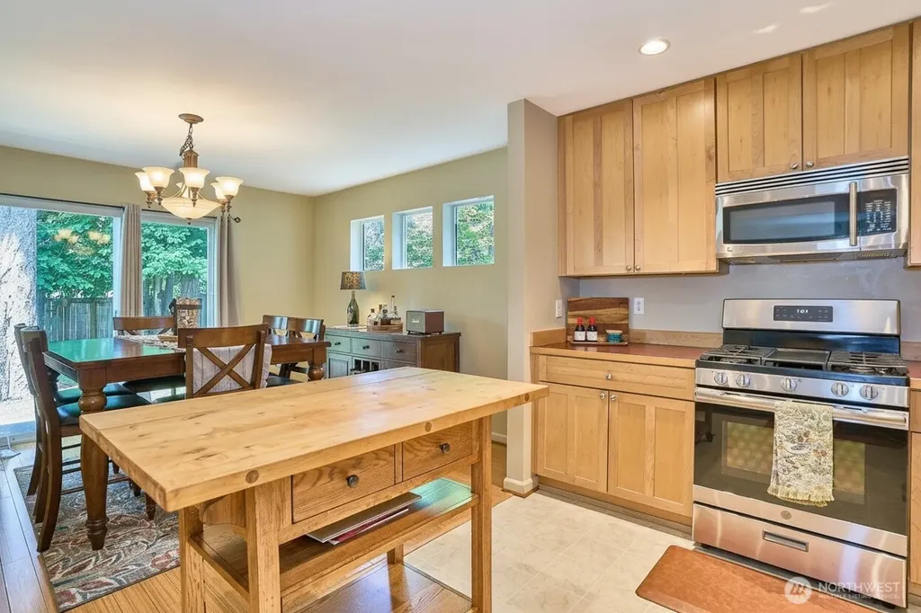 24131 235th Avenue SE Maple Valley WA 98038