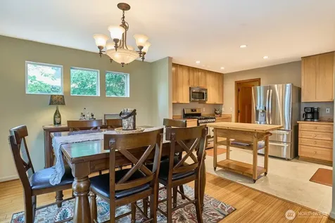 24131 235th Avenue SE Maple Valley WA 98038
