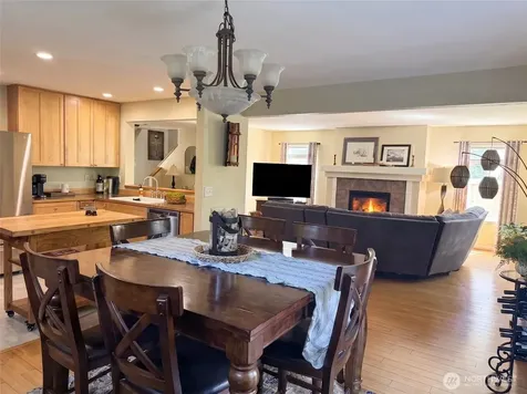 24131 235th Avenue SE Maple Valley WA 98038