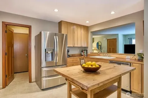 24131 235th Avenue SE Maple Valley WA 98038