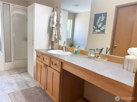 24131 235th Avenue SE Maple Valley WA 98038