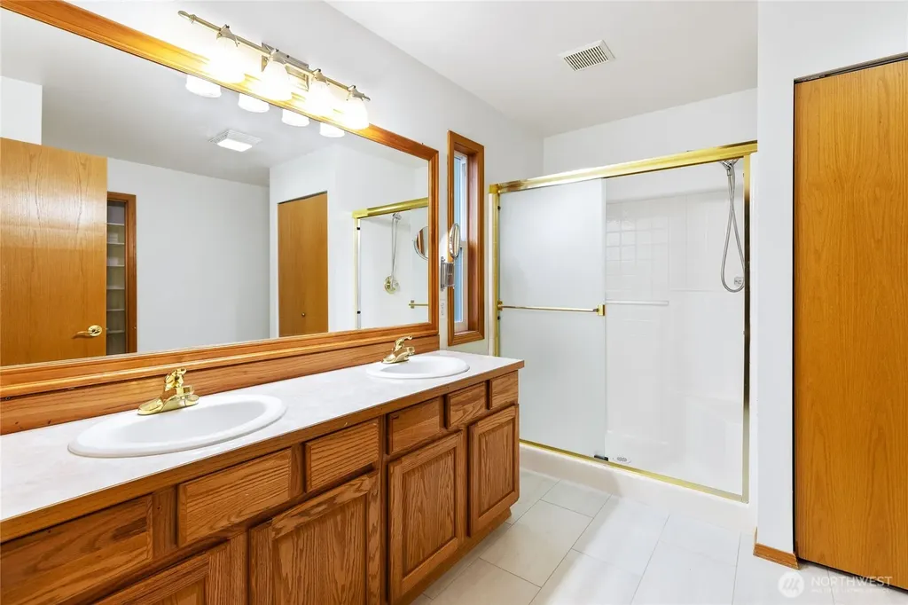34518 SE Linden Loop Snoqualmie WA 98065
