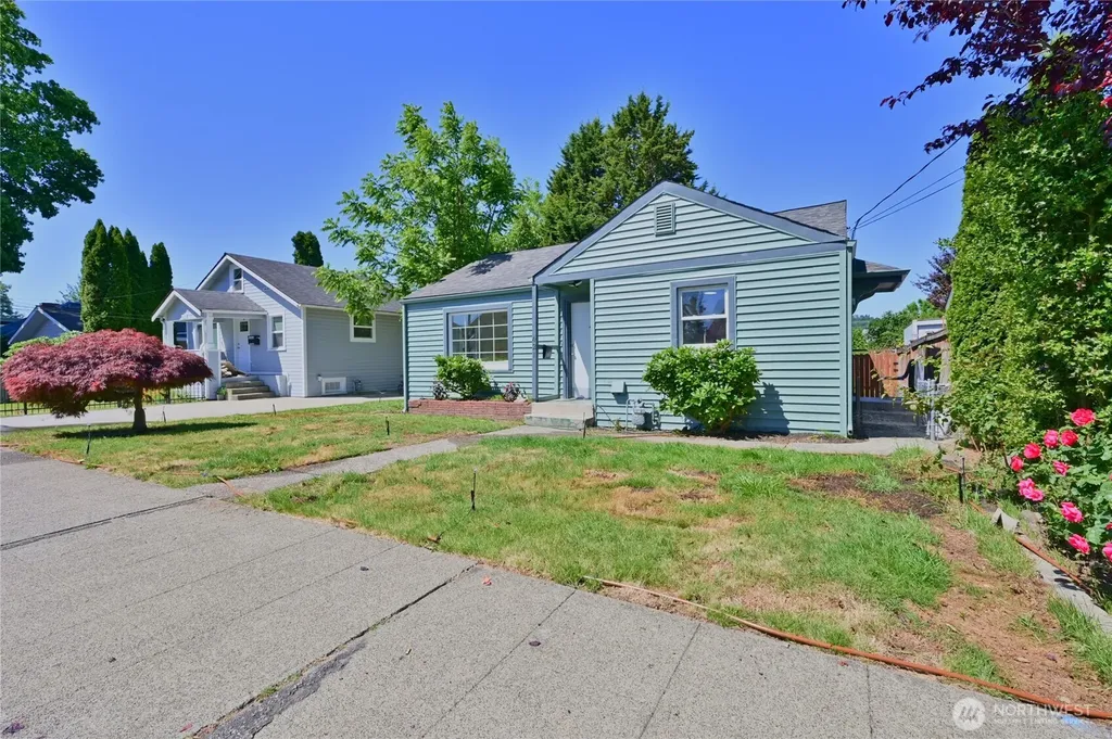 421 Wells Avenue N Renton WA 98057