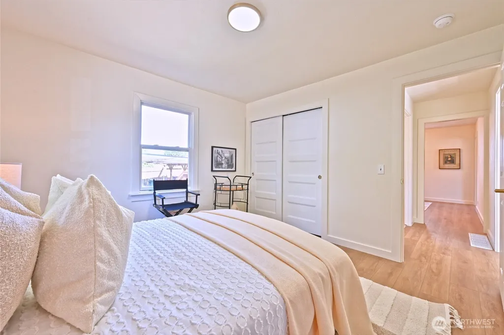 421 Wells Avenue N Renton WA 98057