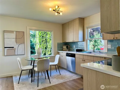 421 Wells Avenue N Renton WA 98057
