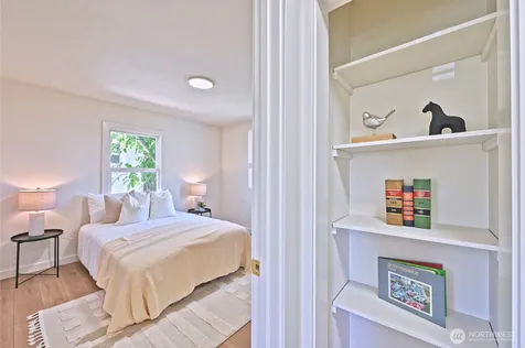 421 Wells Avenue N Renton WA 98057