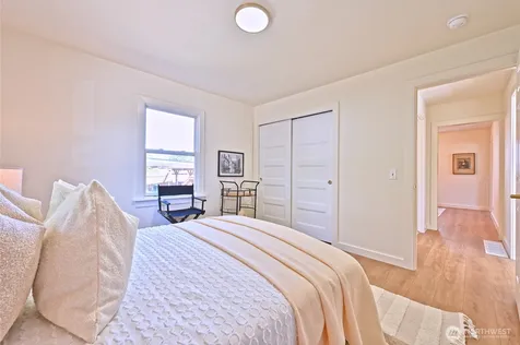421 Wells Avenue N Renton WA 98057