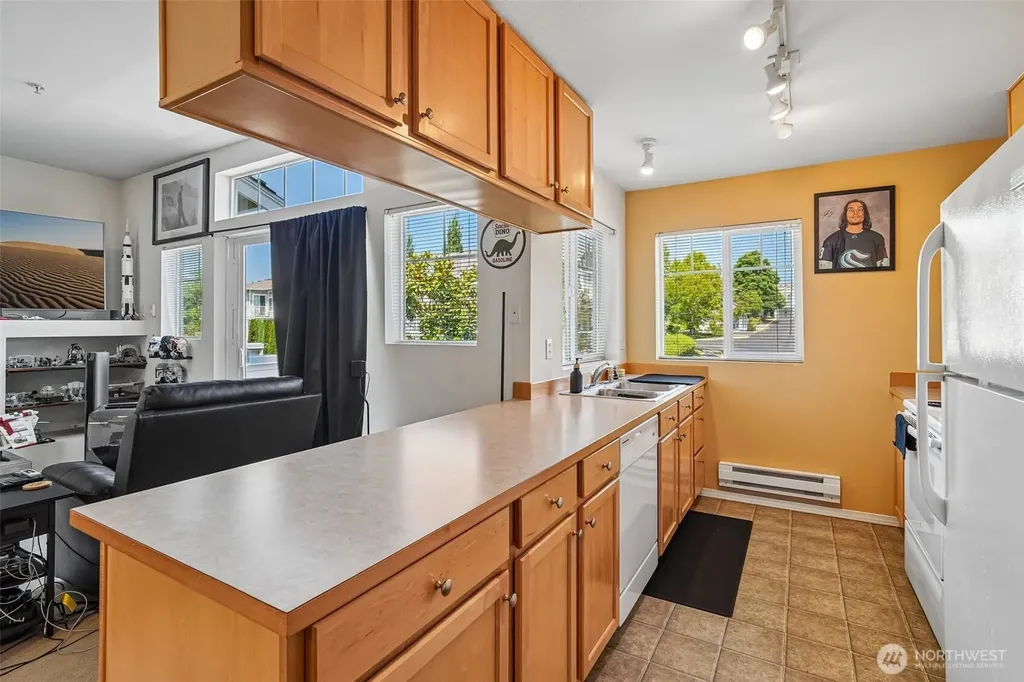 6443 Hazel Avenue SE Auburn WA 98092