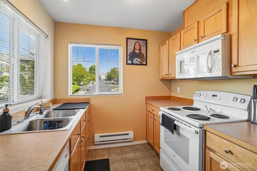 6443 Hazel Avenue SE Auburn WA 98092