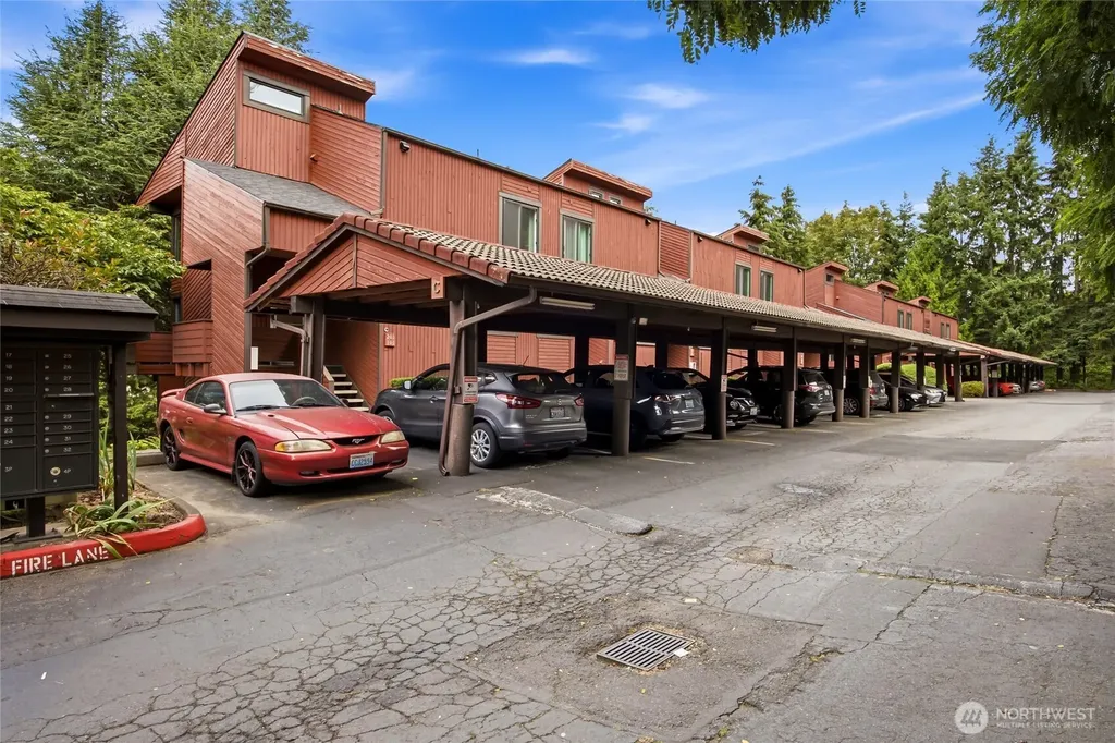 1208 S 216th Street Seattle WA 98198