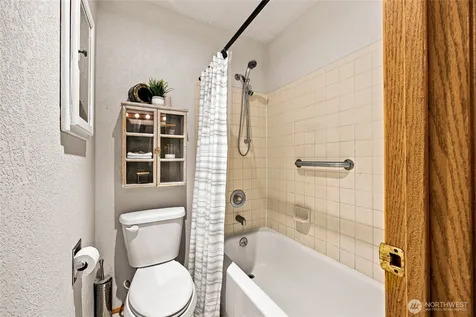 1208 S 216th Street Seattle WA 98198