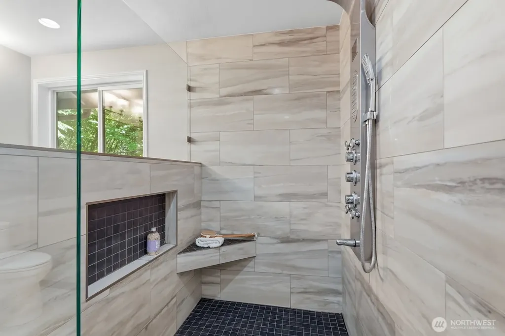 9408 370th Place SE Snoqualmie WA 98065