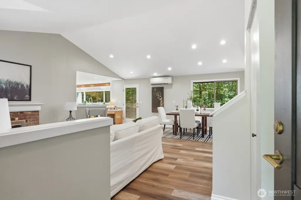 9408 370th Place SE Snoqualmie WA 98065