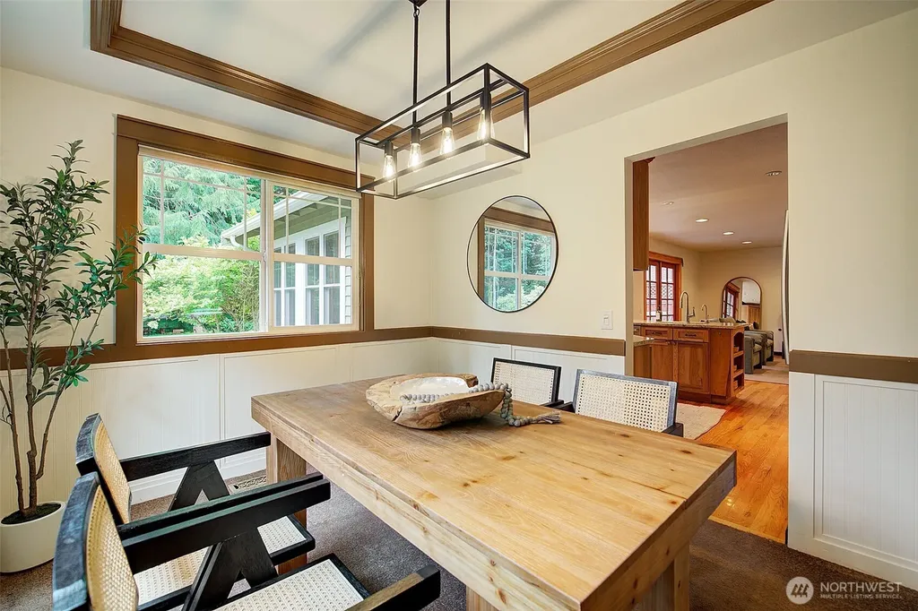 24116 107th Drive SE Woodinville WA 98077