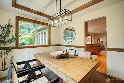 24116 107th Drive SE Woodinville WA 98077