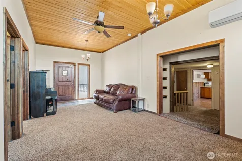 134 Macomber Road Chehalis WA 98532
