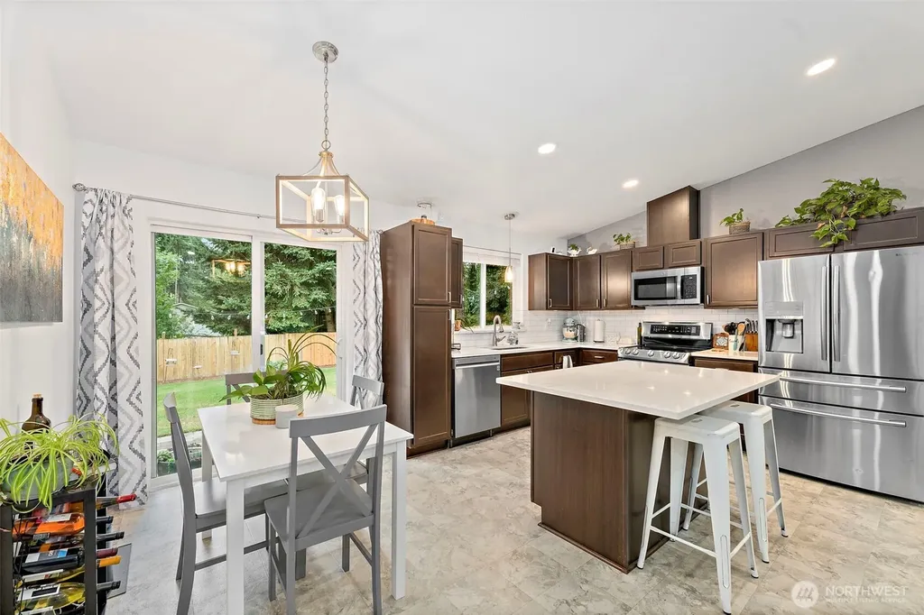20810 Bonanza Drive E Bonney Lake WA 98391