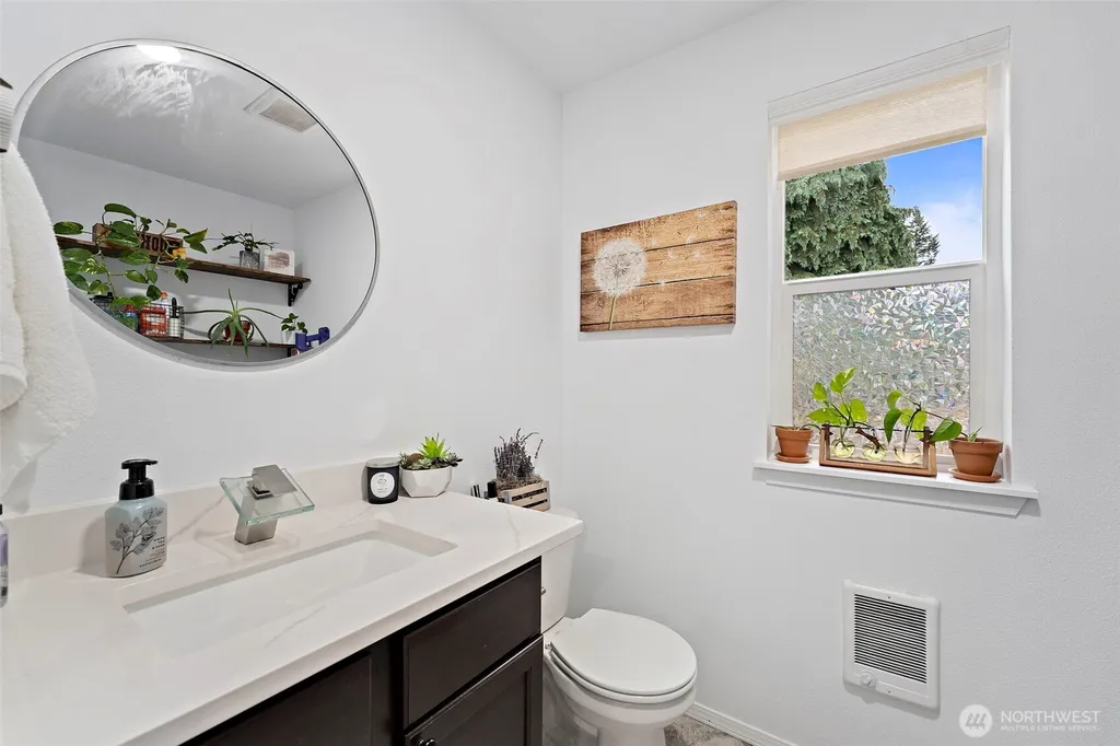 20810 Bonanza Drive E Bonney Lake WA 98391