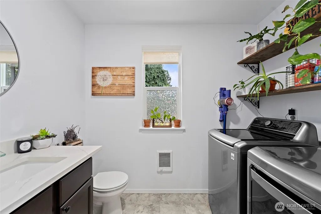 20810 Bonanza Drive E Bonney Lake WA 98391