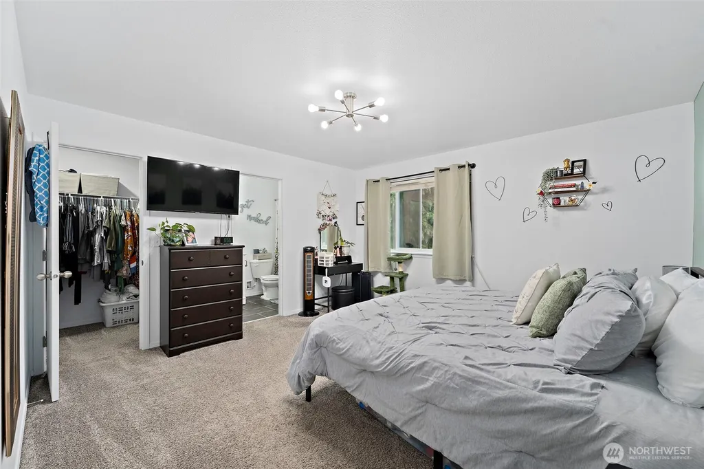 20810 Bonanza Drive E Bonney Lake WA 98391