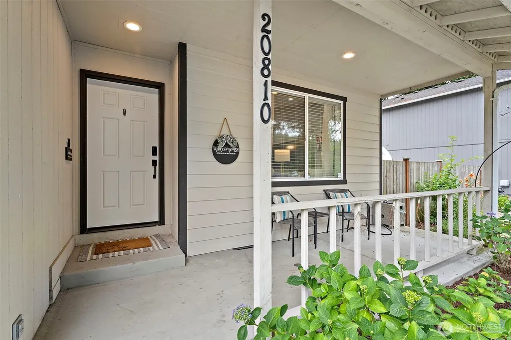 20810 Bonanza Drive E Bonney Lake WA 98391