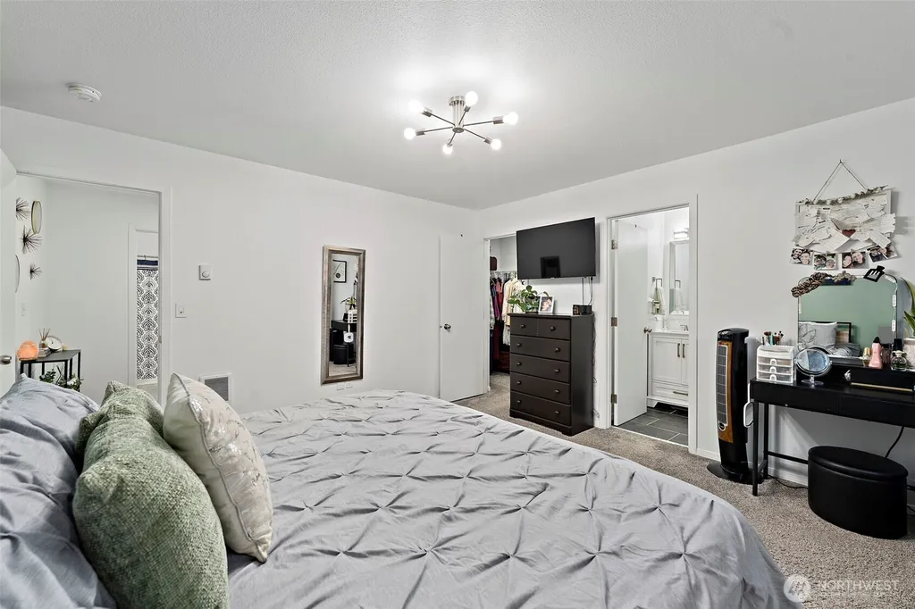 20810 Bonanza Drive E Bonney Lake WA 98391