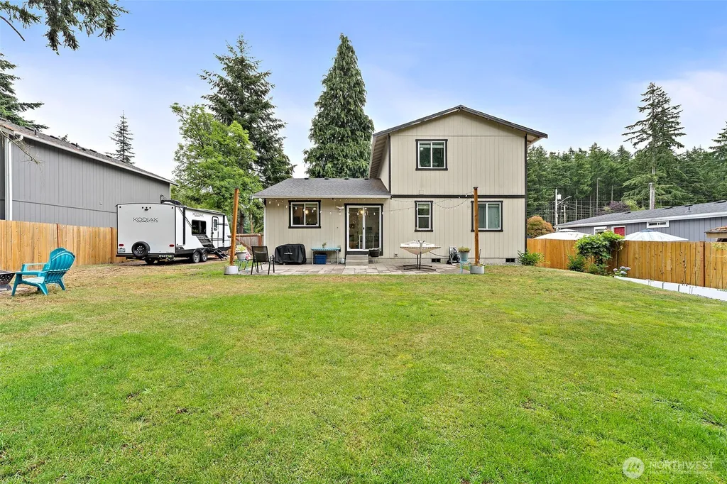 20810 Bonanza Drive E Bonney Lake WA 98391
