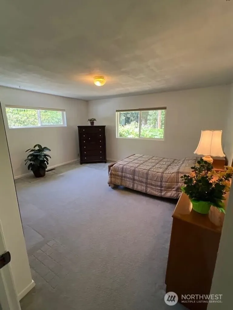4430 Pine Avenue NE Bremerton WA 98310