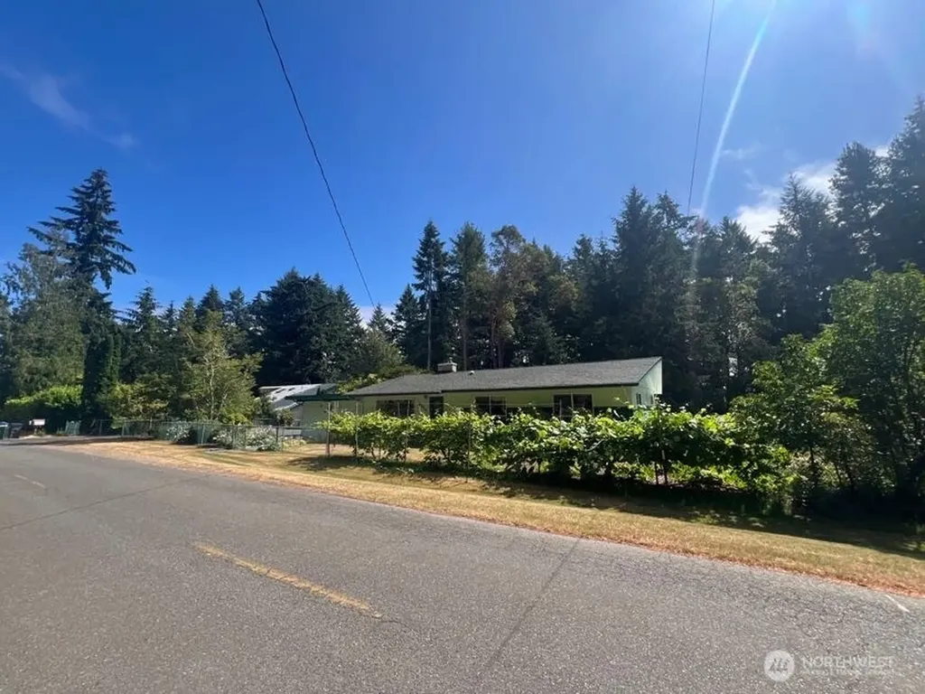 4430 Pine Avenue NE Bremerton WA 98310