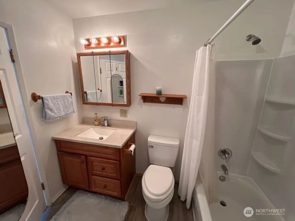 4430 Pine Avenue NE Bremerton WA 98310